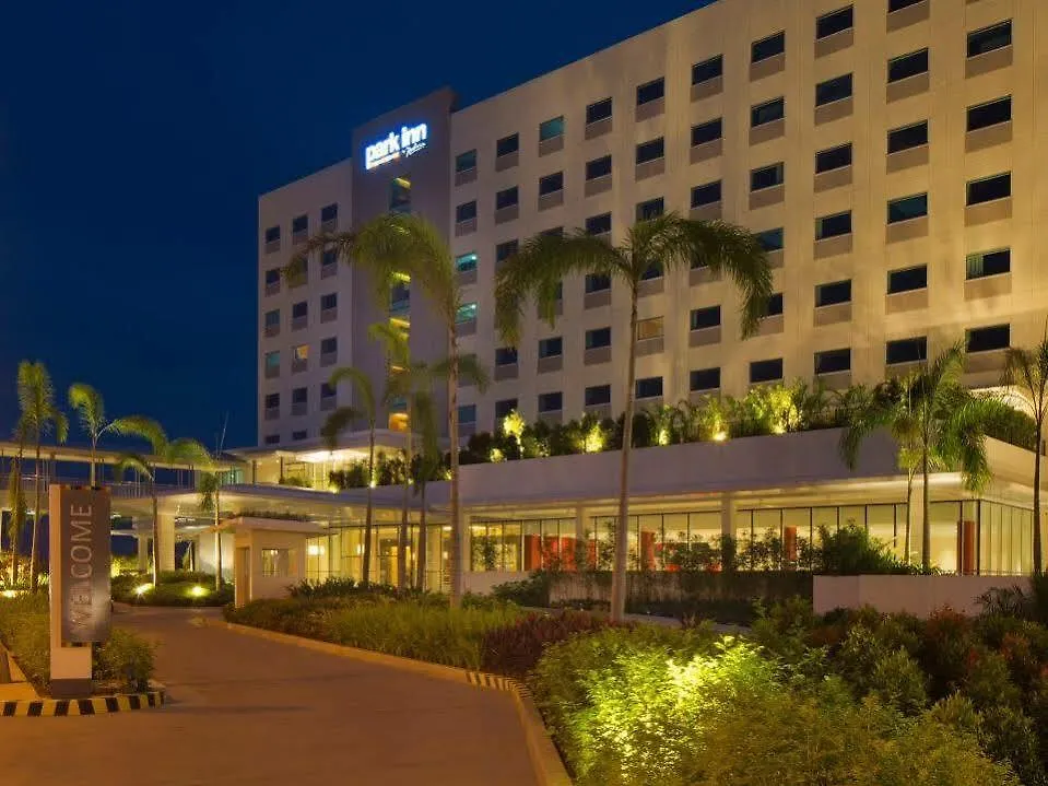 Park Inn By Radisson Davao 4*,