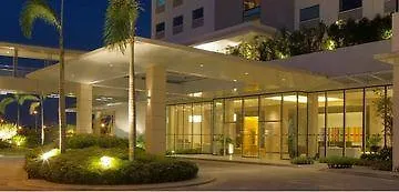 Park Inn By Radisson Davao Hotel