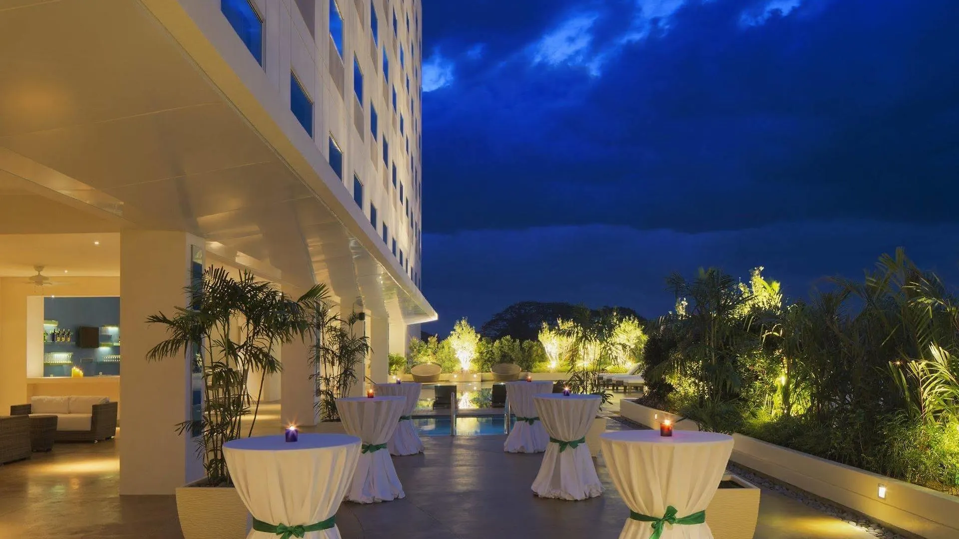 Park Inn By Radisson Davao Hotel